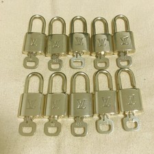 LOUIS VUITTON LV 10 SET PADLOCK KEY CHARM CADENA GOLD-PLATED FRANCE 33PDA310