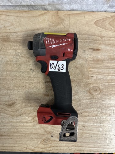 Milwaukee 2953-20 FUEL 18V Brushless Cordless 1/4" Hex Impact Driver FOR PARTS O