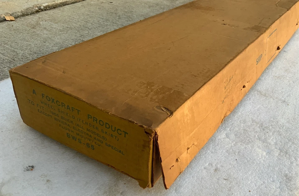 Faldones de guardabarros trasero Foxcraft para Buick Excpt Riviera 1965, Electra y Special Foto 2 de 4