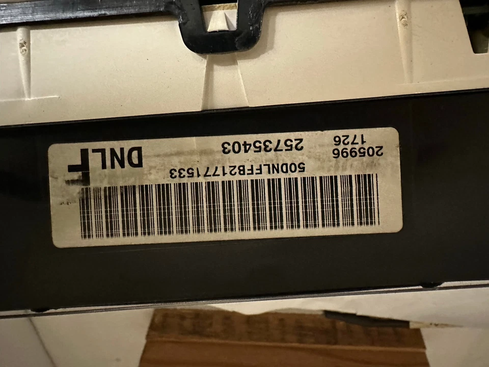 Cuadro de instrumentos velocímetro 02 03 04 05 Buick LeSabre 101.992 millas RECONSTRUIDO Foto 3 de 4