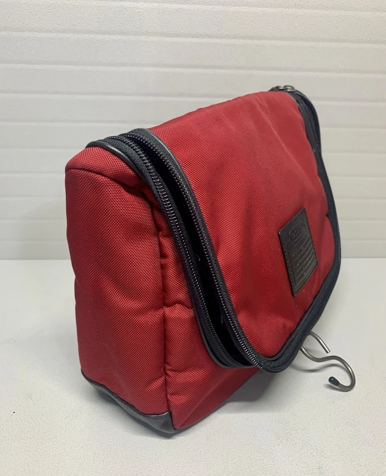 COACH Authentic Nylon/Leather Trim Toiletry Bag Red/Black  w/Hanger-Nice! - Image 3 of 4
