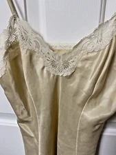 Pembrooke Vintage Camisole Lace Size XS Beige Chic Sexy Sissy Classy