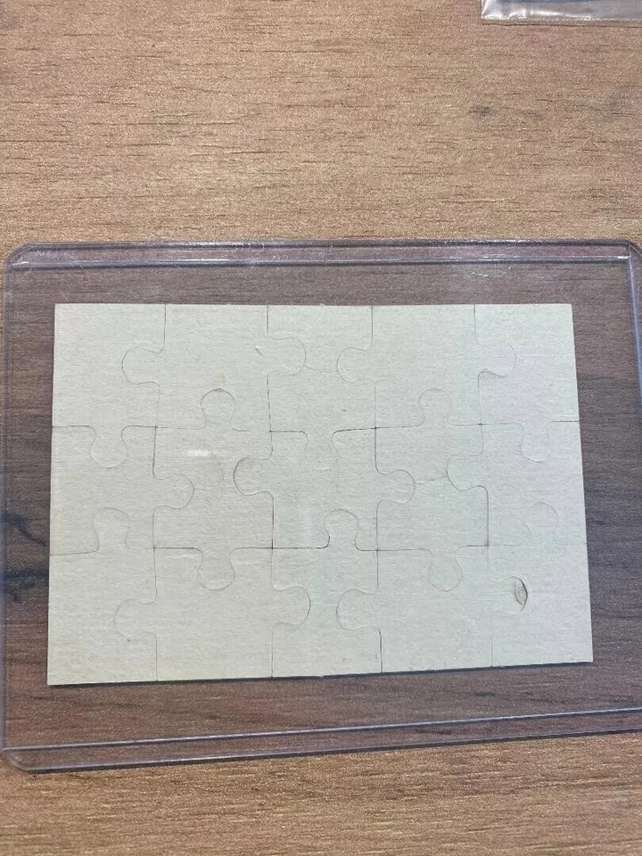 Ü-Ei Puzzle "Die Fußballschlümpfe 1988 ur" - Bild 2 von 2