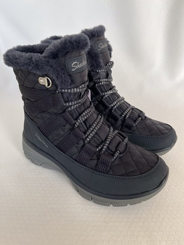 Skechers Relaxed Fit MORO STREET Women 