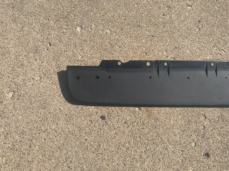 Deflector de aire inferior delantero Chevrolet Caprice Impala 1977-1990 nuevo Foto 3 de 4