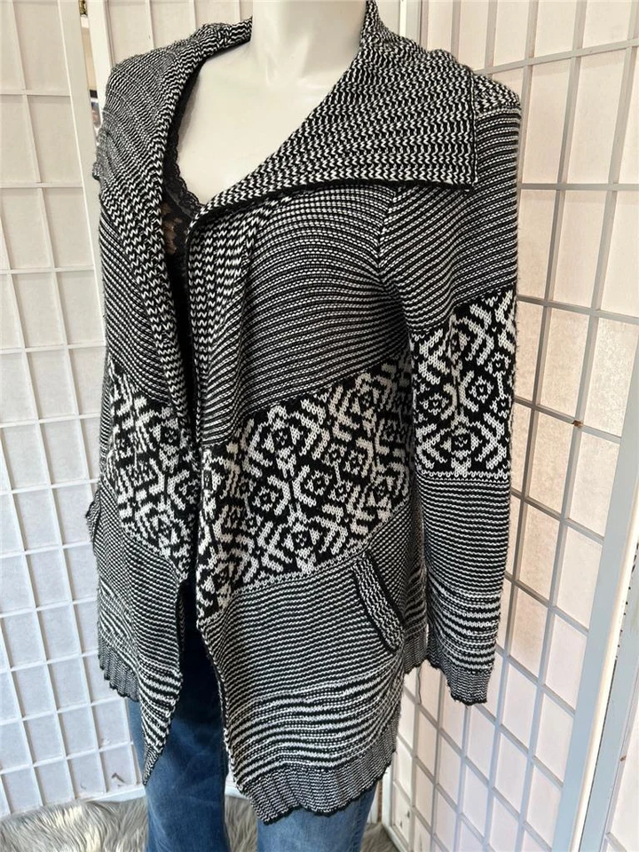 Cárdigan abierto para mujer Carol Rose XL negro/blanco a rayas tejido suave Foto 3 de 4