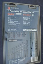 BLACK & DECKER DRILLING AND SCREWDRIVING SET 18 PCS MADE IN USA