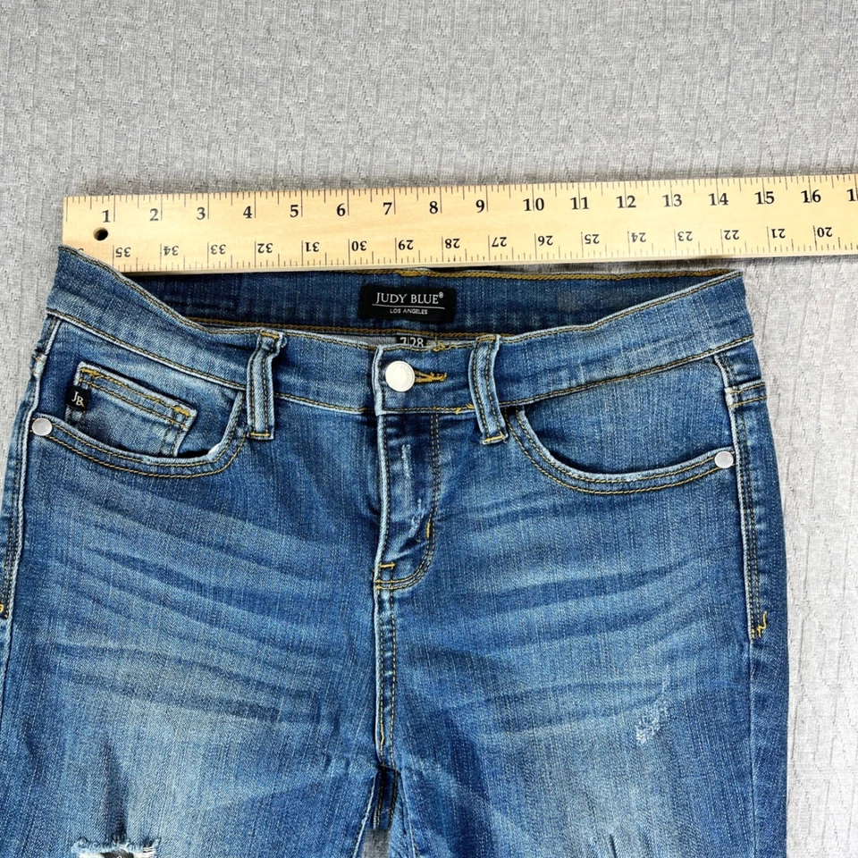 Judy Blue Distressed Cropped Dress Jeans Women 7/28X23 1/2 whiskered Blue - Image 4 of 4