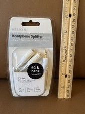 BELKIN Audio Headphone Splitter  For iPods  CD Player Devices