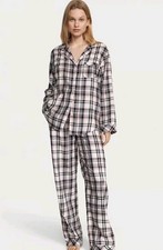 Pajama Set Women's Victoria's Secret Size Medium Model Flannel