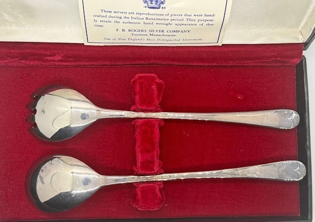 F.B. Juego de servidores de ensaladas renacentistas Rogers Silver Co. con caja - placa de plata vintage Foto 4 de 4