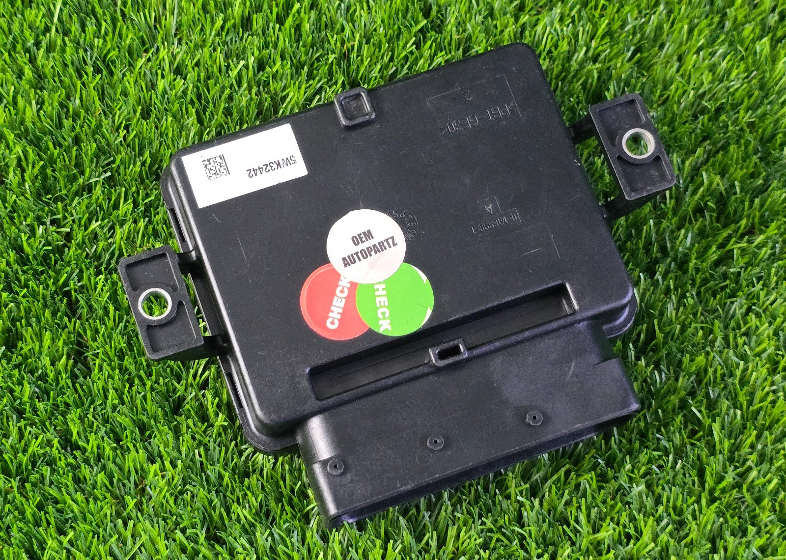 Bentley Continental 03-12 Electronic Parking Brake Control Module 3W0 907 801D