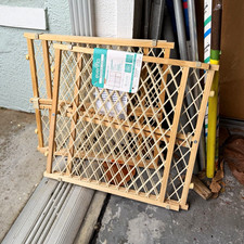 TWO Evenflo Wood Doorway Baby Safety Gate Adjustable Beige 32-39" W 24-31" H