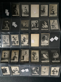 cigarette cards Ogden's beauties 38 cards 1900s