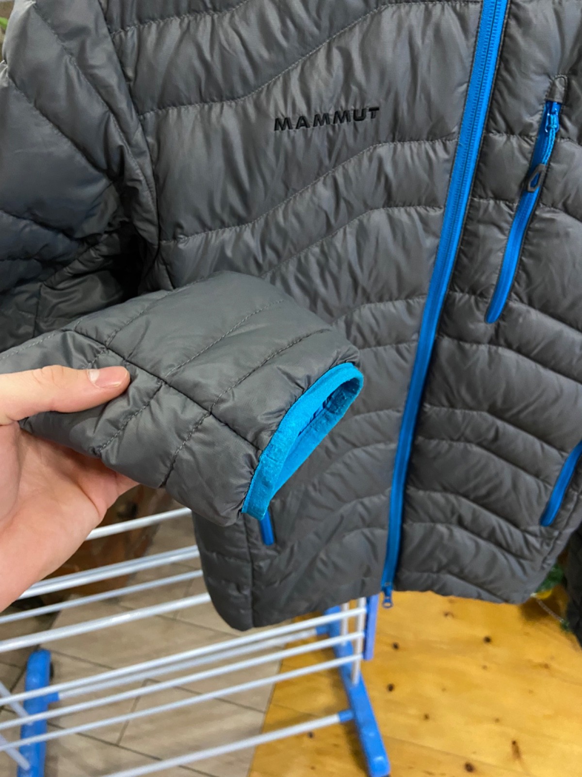 Mammut Down 750+ Microlight Technological Gray Ho… - image 9