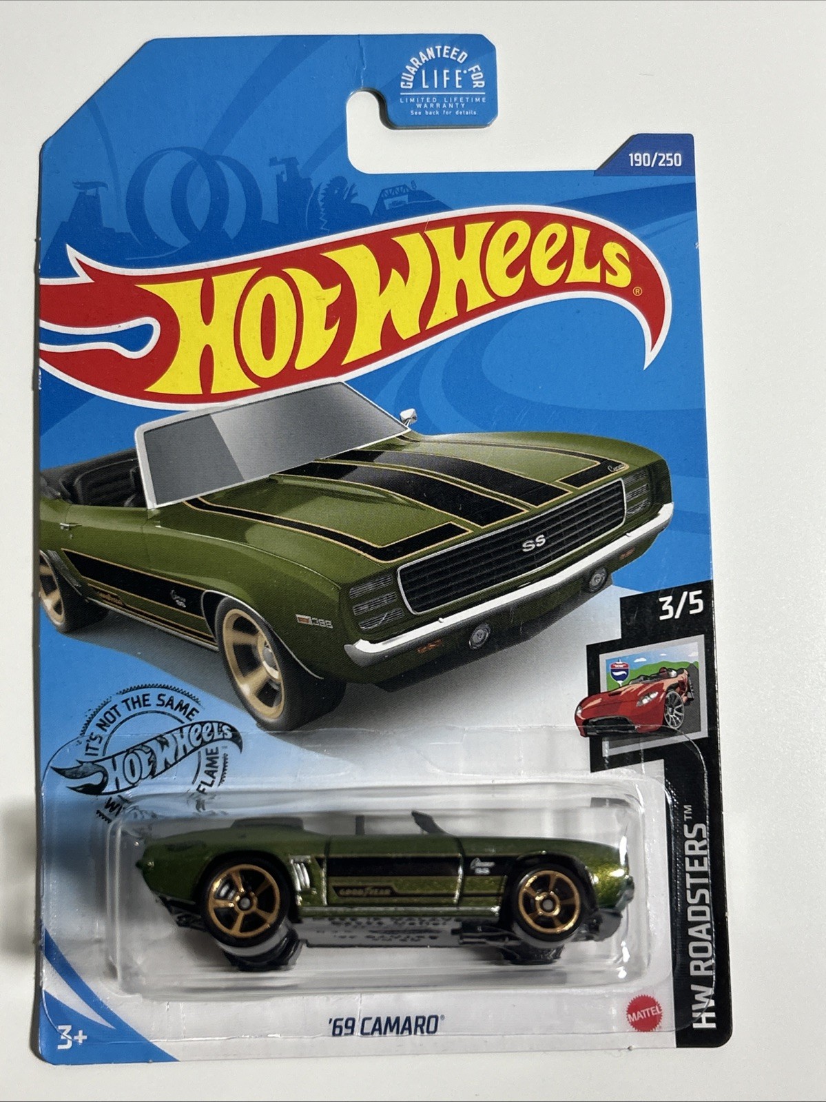 Hot Wheels 69 Camaro 190/250 HW Roadsters 3/5