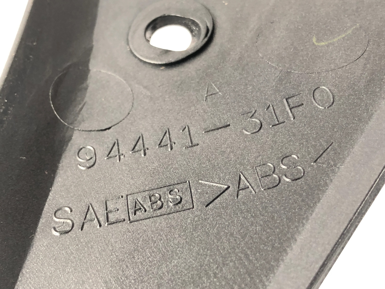 Suzuki Bandit GSF 1200 S WVA9 [2001] - Pulpit Fairing Upper