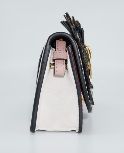 Burberry mini borsa con fibbia in animali motivo pelle e pelle di serpente, rosa di cenere, prezzo al dettaglio $995 - Foto 4 di 12