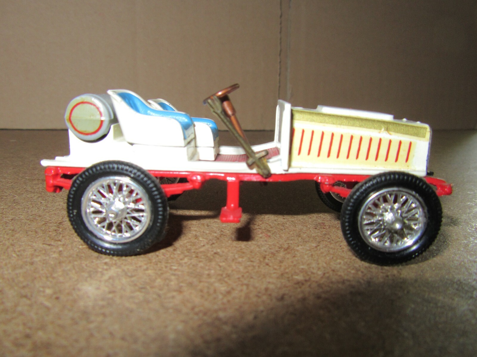 Picture 4 of 10