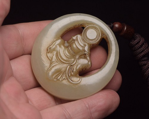 Certified Natural Hetian Jade Handcarved Exquisite Guanyin Statue Pendant 4294 - Picture 9 of 9