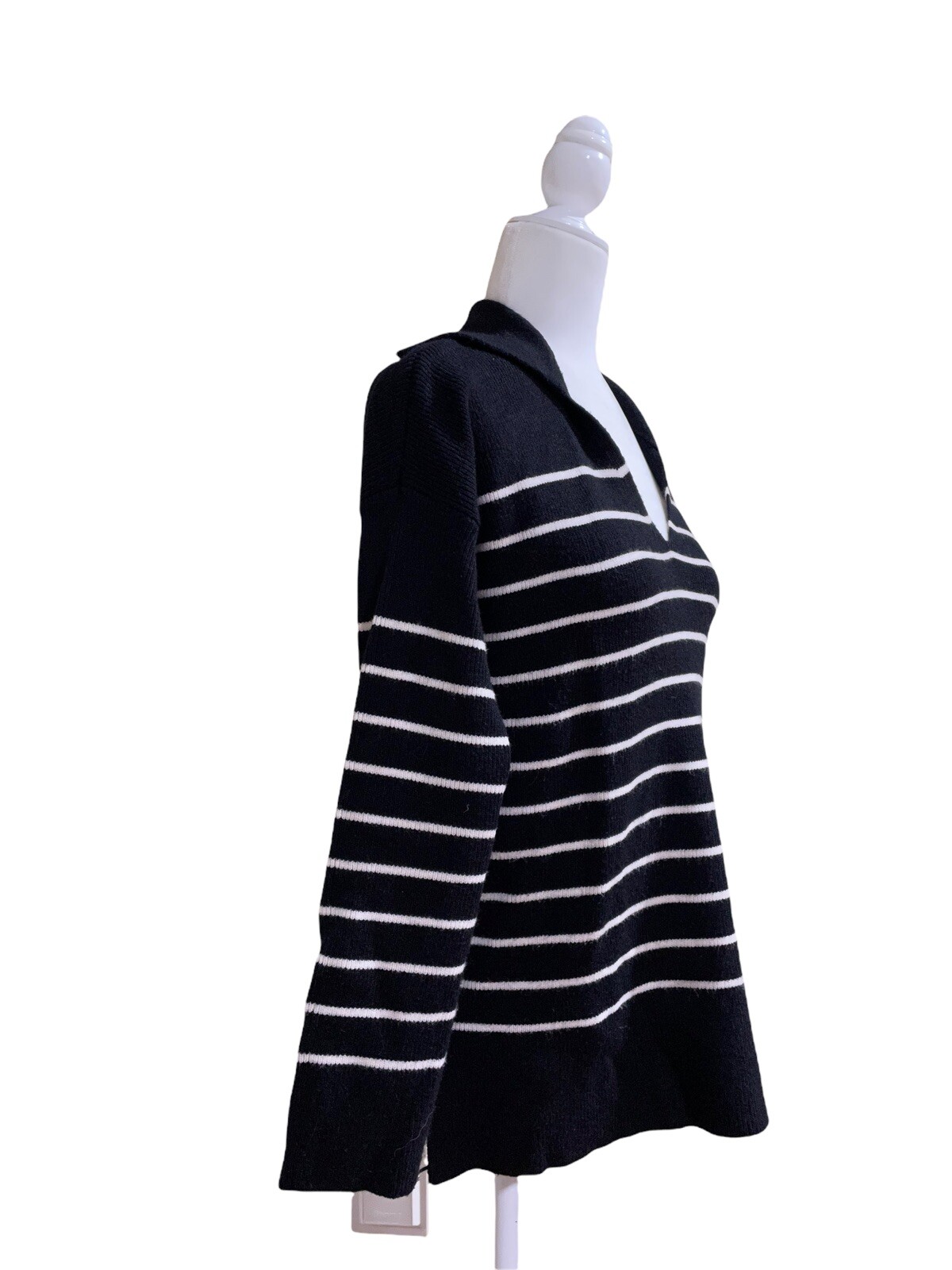 Philosophy Split Neck Collar Striped Sweater Wome… - image 3