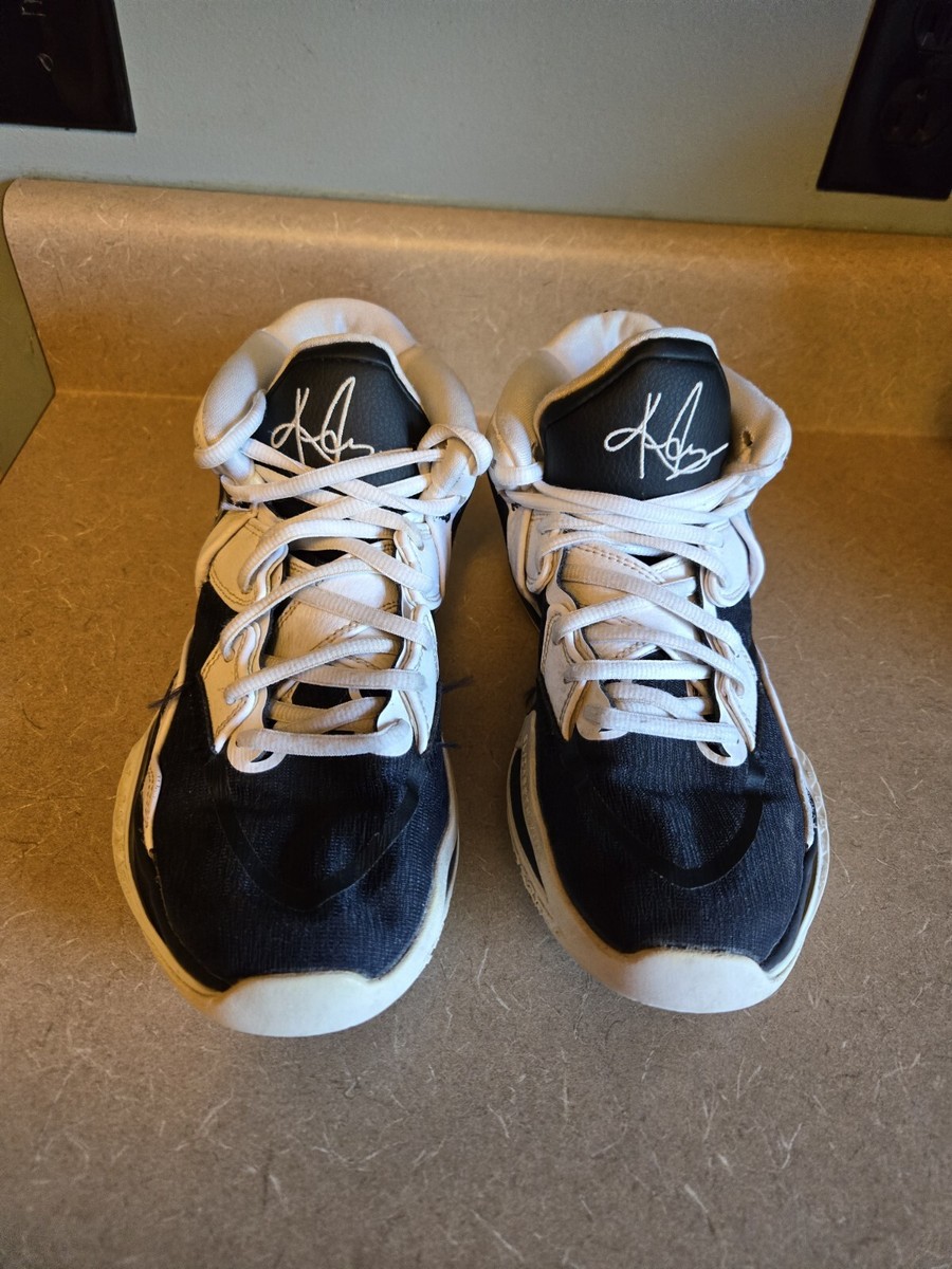 Nike Kyrie Infinity TB Shoes Men display picture 1