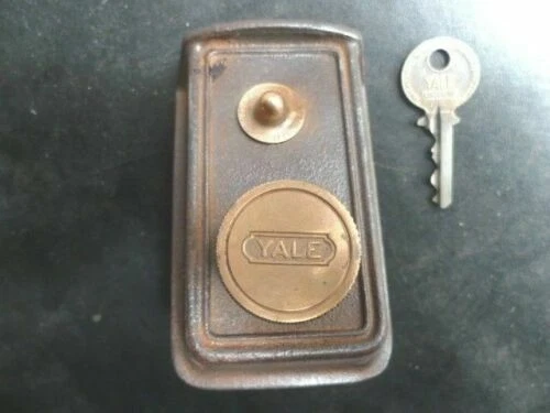 Chiavistelli e catenacci Yale per porte