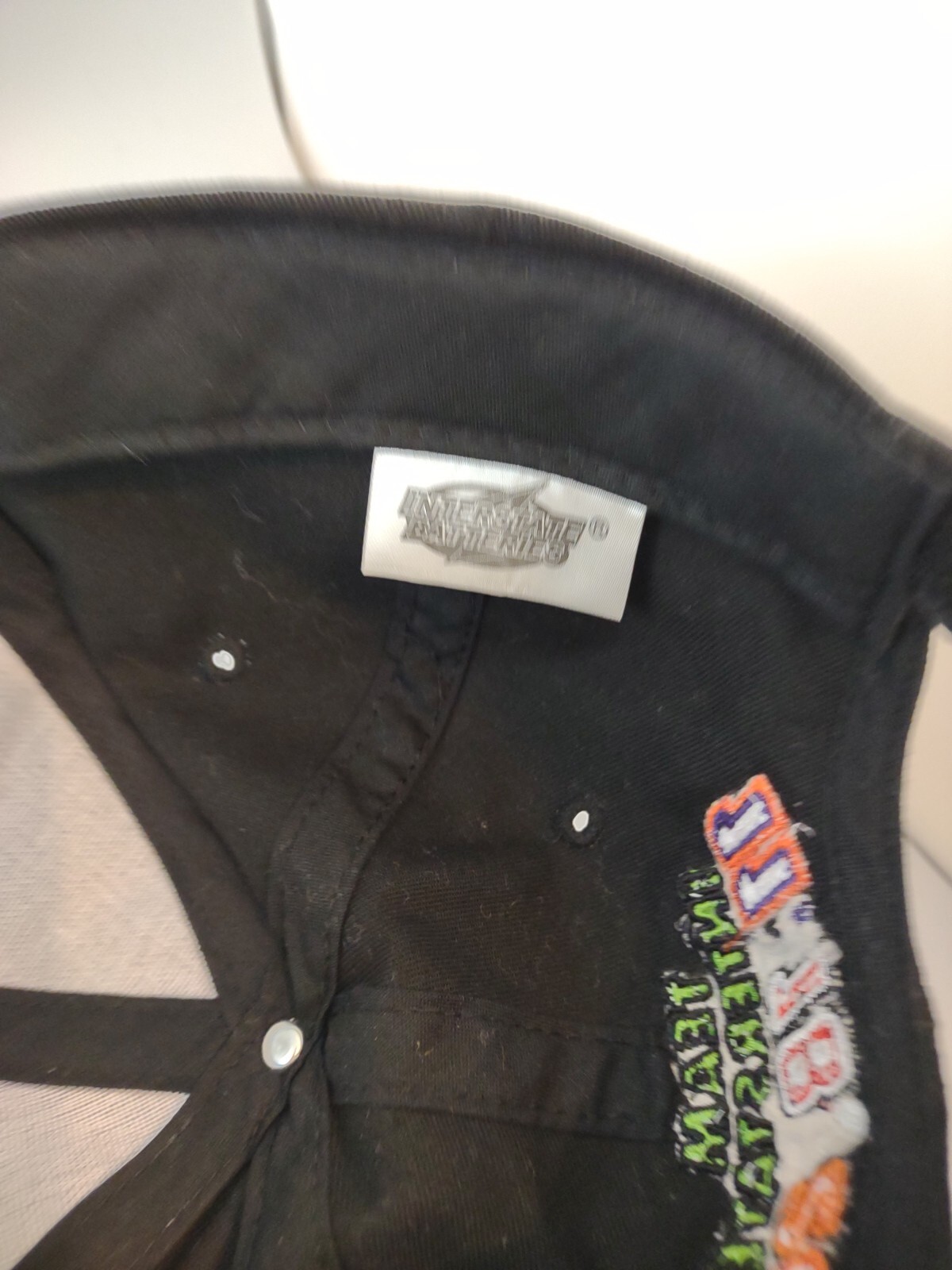 INTERSTATE BATTERIES OUTRAGEOUSLY DEPENDABLE BLAC… - image 7