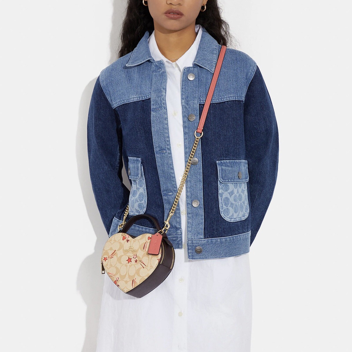 Coach CK523 Heart Crossbody In Signature Canvas With Heart And Coach CK523 Heart Crossbody In Signature Canvas With Heart And