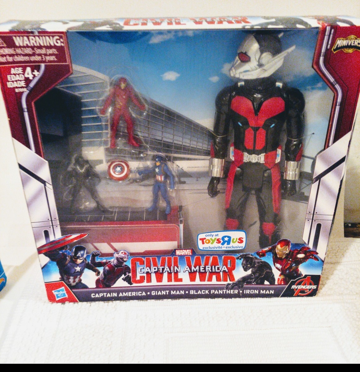 civil war capitan america, giant man,black panter,iron man