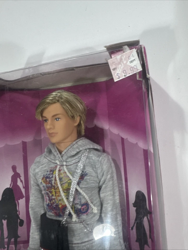 Barbie Fashion Fever 2006 Mattel Ken K8421 sudadera con capucha jeans bolso Foto 3 de 4