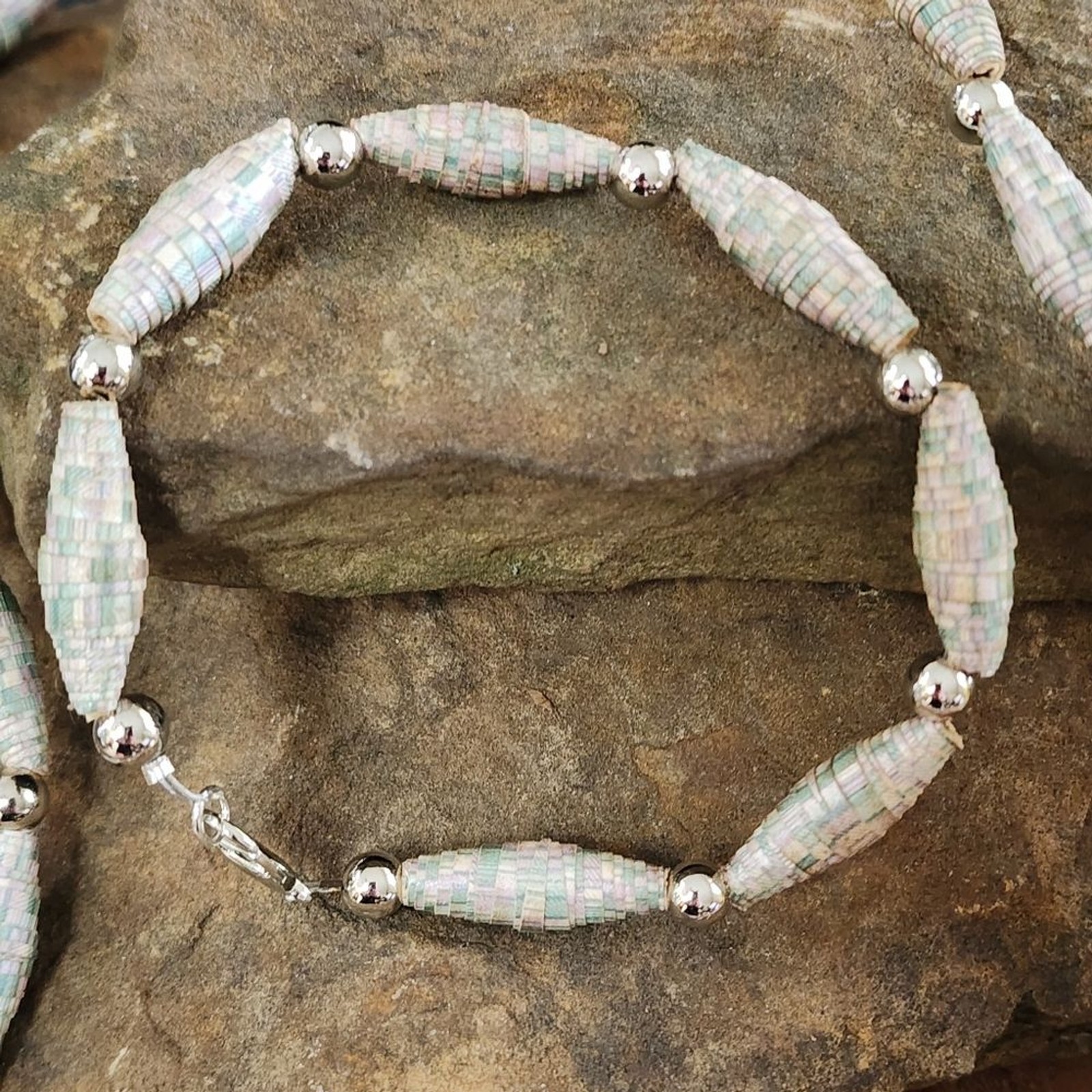 Hand Crafted Multi-Colored Necklace, Bracelet, An… - image 6