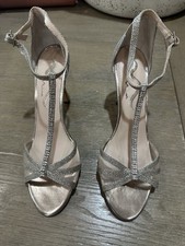 Nina Glittery Silver Rhinestone T-strap  Heels Sandals Size 9.5M EU 39.5
