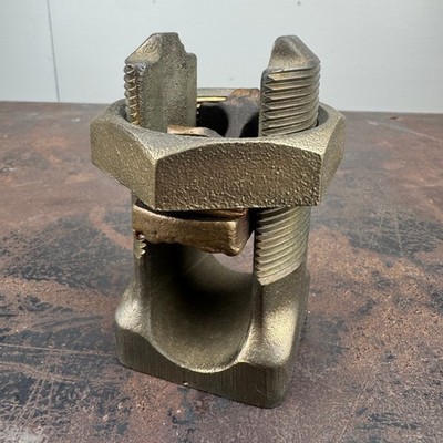 BURNDY KS44 Split-Bolt Connector: For Wire Size 1000 / 4/0 AWG Str