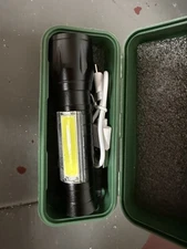 Mini LED Rechargeable flashlight