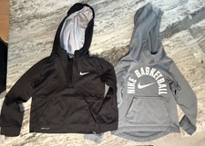   Nike Dri-Fit Kid Sz:S 4-8 Black 1/4-Zip, Kangaroo  Gray Hoodie Sweatshirt.