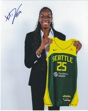 DOMINIQUE MALONGA Signed 8.5 x 11 Photo Signed REPRINT Basketball WNBA Storm