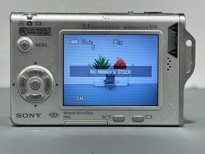 Sony Cyber-Shot DSC-T7 5.1 Mega Pixels 3x Optical Zoom Compact
