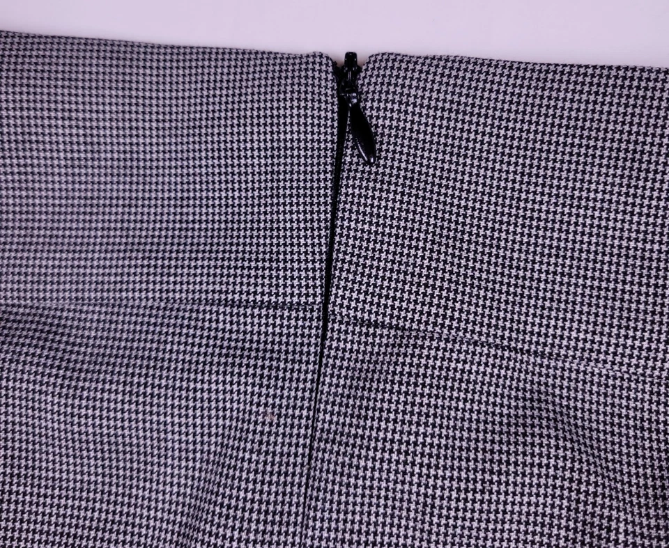 Falda Stile Benetton para mujer talla 6 EU38 gris oscuro pata de gallo forrada a lápiz cremallera trasera Foto 3 de 4