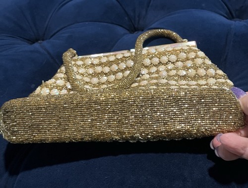 Vintage 1950s Gold Beaded Lucite Purse Hong Kong Cream Floral Shells 7 X 10 - Picture 9 of 11