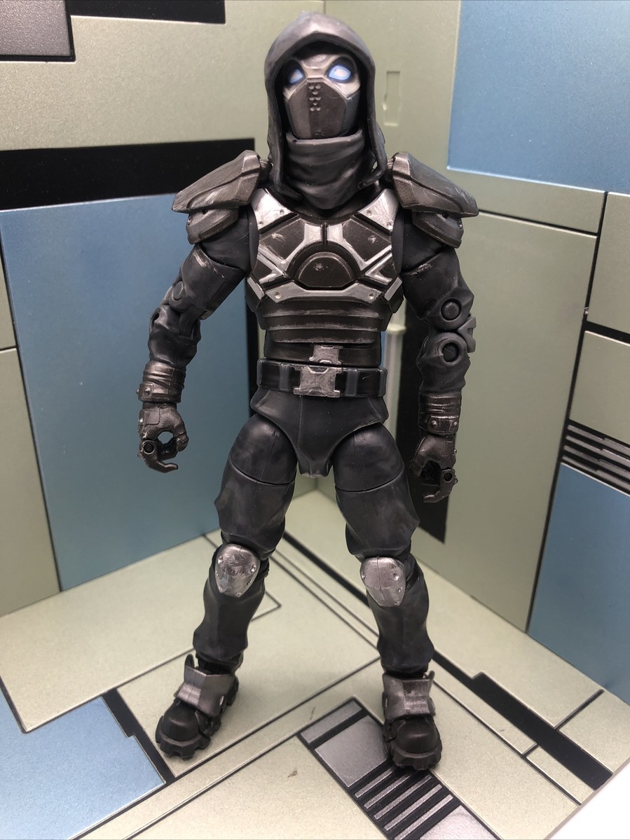 fortnite enforcer action figure Fortnite Enforcer フィギュア legendary