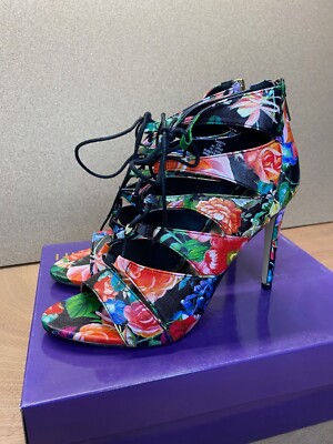 Madden Girl Raceyyy Black Floral Leather Stiletto Heels Women's US 8.5M 