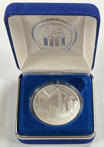 2004 Freedom Tower "We Will Never Forget" PROOF Dollar - Picture 3 of 4