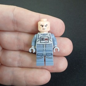 Lego Star Wars AT-AT Driver Pilot Minifigure from 75075 75054