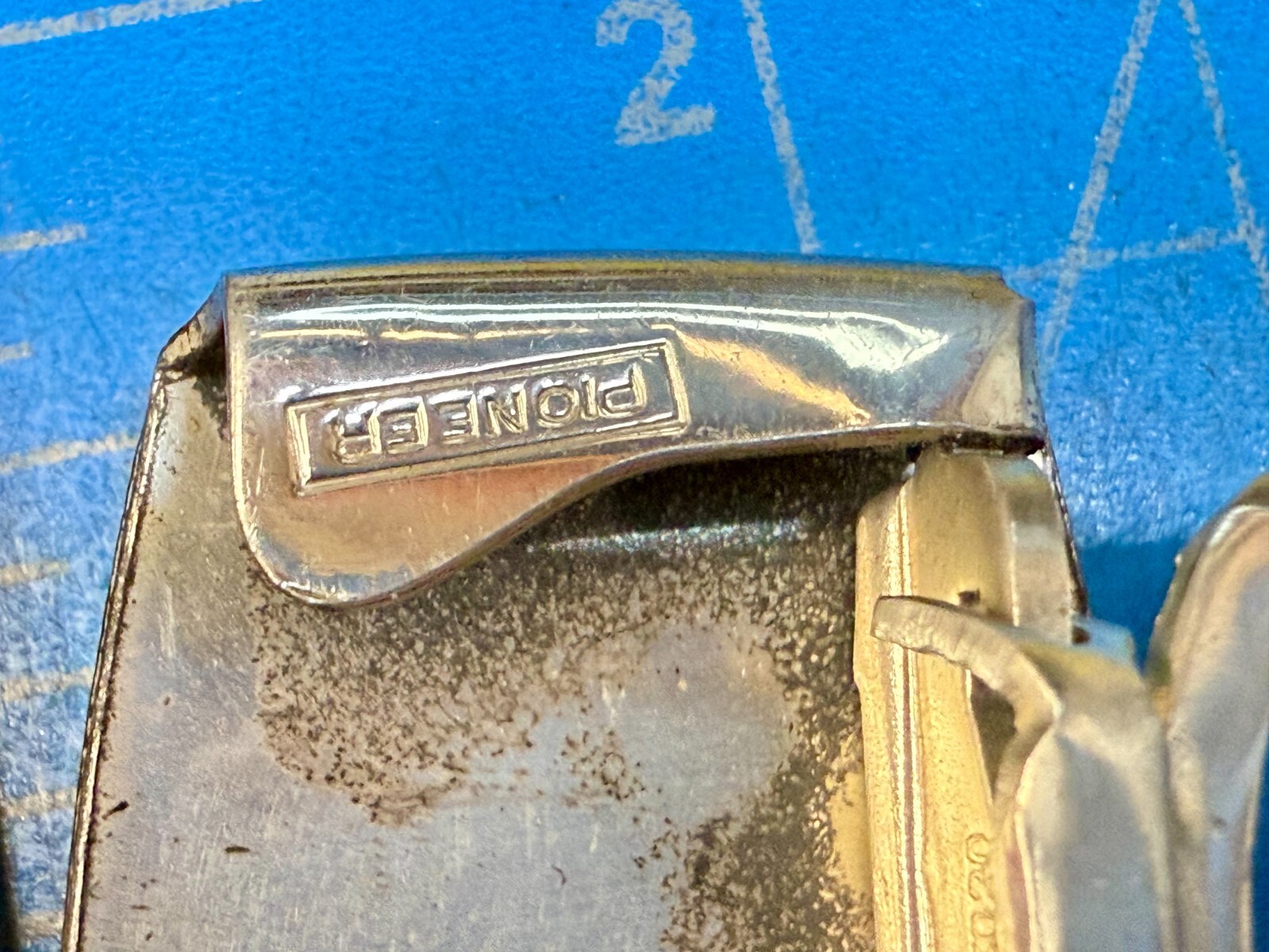 Custom Initial Letter D Monogram Silver Plated Pi… - image 9