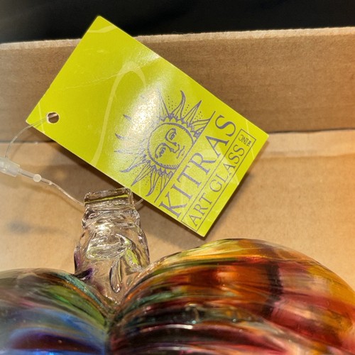 Kitras Art Glass Hand Blown Hearts of Glass Sun Catcher Rainbowed w/tag - Picture 2 of 7