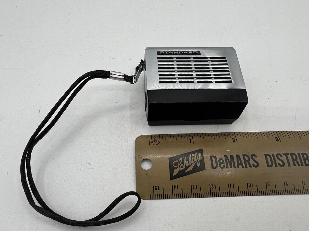 VINTAGE STANDARD MICRONIC RUBY SR-H438 TRANSISTOR RADIO VINTAGE STANDARD MICRONIC RUBY SR-H438 TRANSISTOR RADIO