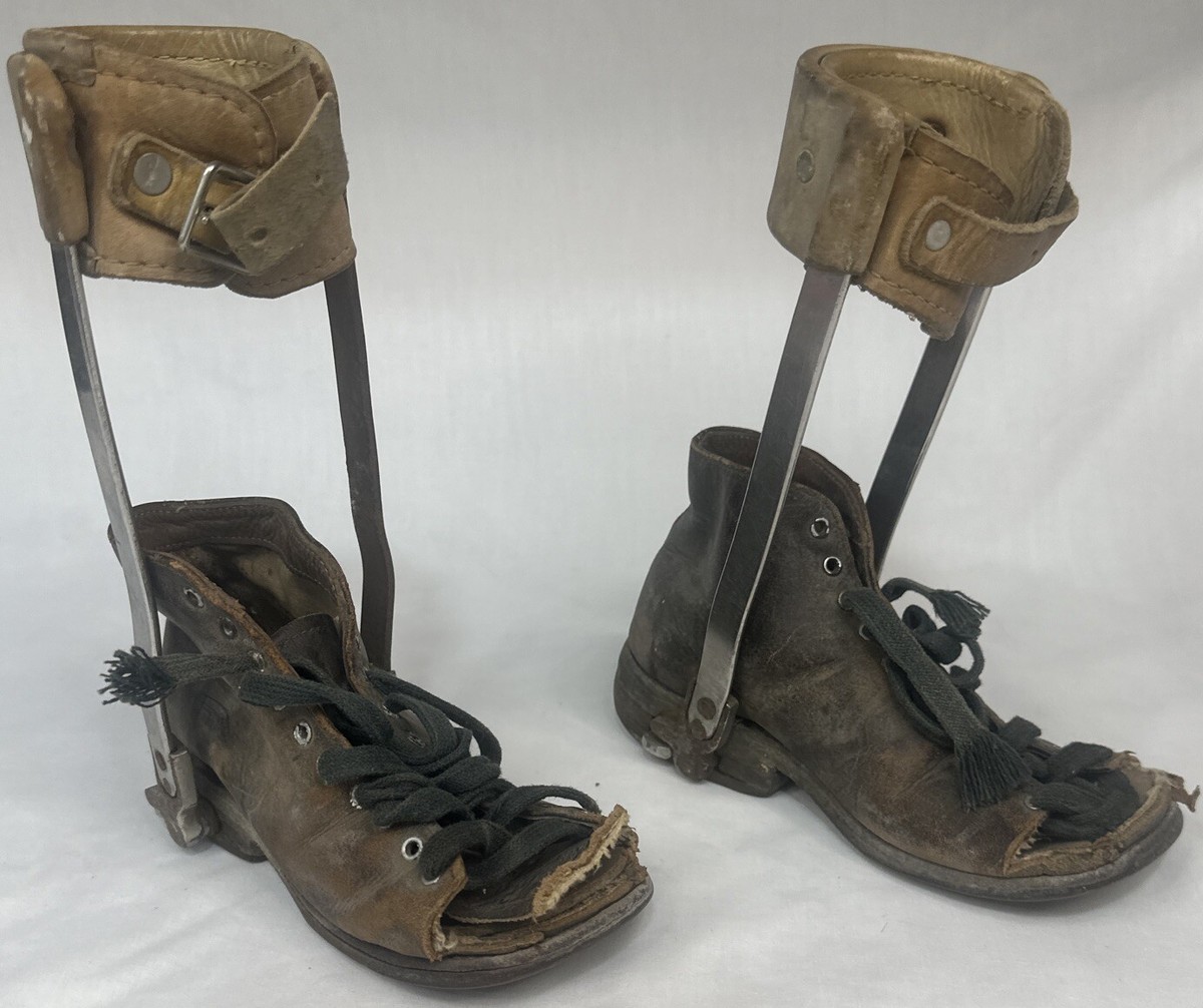 Vintage steampunk Childs polio Ankle brace Metal Leather Vintage steampunk Childs polio Ankle brace Metal Leather
