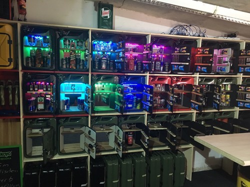 Barkanister Captain morgan im roten 20-liter-Metall Kanister Mit LED Beleuchtung - Bild 6 von 24