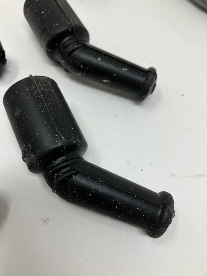 Lote de MSD Ignition 8223 Blaster 3 bobinas de ignição e conectores de fio de ignição - Imagem 3 de 3